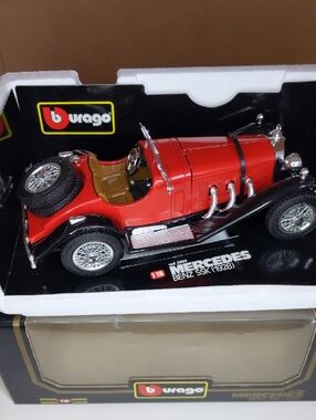 Red Mercedes Benz SSK (1928) Die-Cast Model Car 1/18 Scale